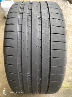 1x 295/30/21 Michelin pilot Sport 5S, like new