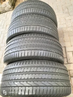 4tyres 265/40/21 Pirelli pzero normal tyres like new