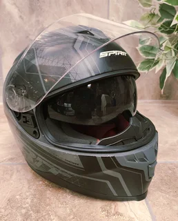Spirit Helmet With Sun Visor