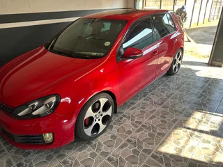 2009 Volkswagen Golf Hatchback
