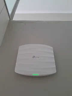 Wifi extender  /  access point