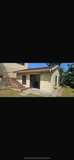 seeking a live in domestic cleaner