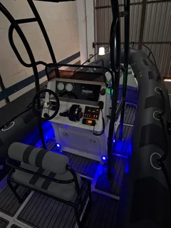 7.3M Infanta on galvanized trailer with 2 x 115HP MErcury 4 strokes