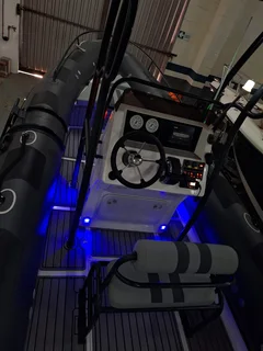 7.3M Infanta on galvanized trailer with 2 x 115HP MErcury 4 strokes