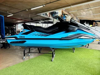 2025 Yamaha FXSVHO1900 Waverunner