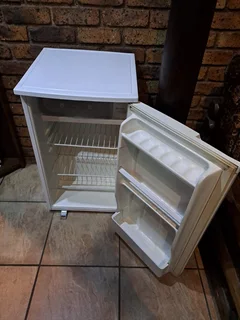 Fridge - Ad posted by Chantelle Venter