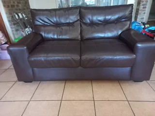 Couches - Ad posted by Chantelle Venter