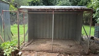 Large bird aviary for sale