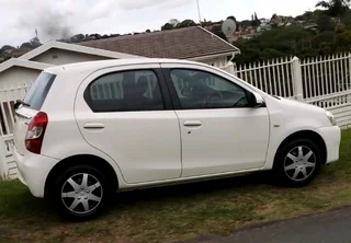 2015 Toyota Etios 1.5SX Hatchback