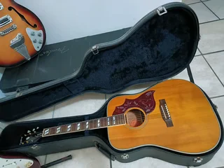 Epiphone Hummingbird Inspired by Gibson Mastersbuilt