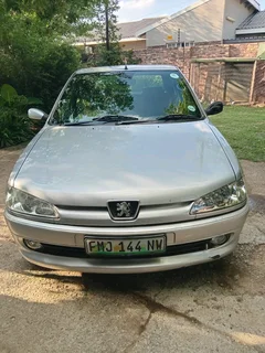 2000 Peugeot 306