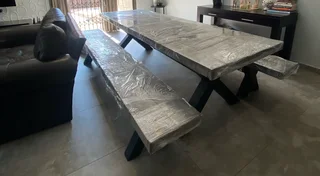 Solid Pine Wood Table 8/10 Seater 2.5 Meter Long with 2 Benches
