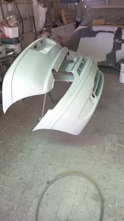 Panelbeating and spraypainting