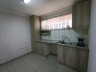 Two Bedroom To-let  in  Mobeni heights Durban