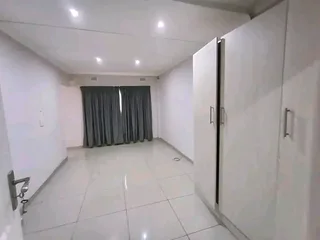 Two Bedroom To-let  in  Mobeni heights Durban