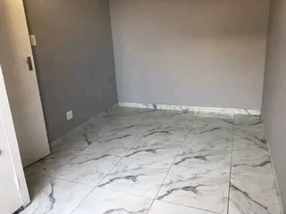 Two bedroom FLAT To-let in South Beach Durban