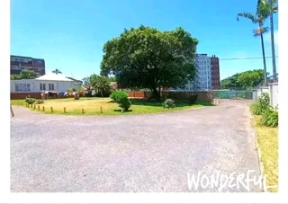 1,5  Bedroom flat To-let in Morningside Durban
