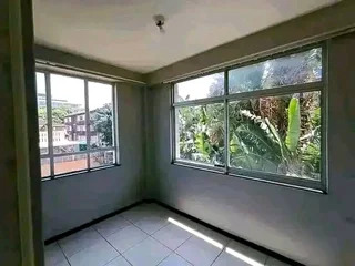 1,5  Bedroom flat To-let in Morningside Durban