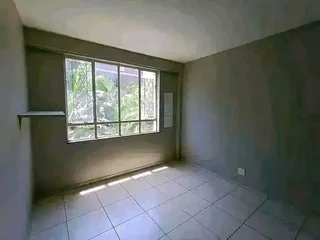 1,5  Bedroom flat To-let in Morningside Durban