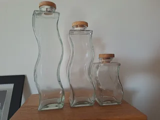 Glass containers