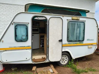 Caravan Gypsy Raven 2001