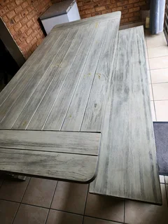10-Seater Dining Room Table &#43; Benches