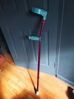Aluminum Crutch