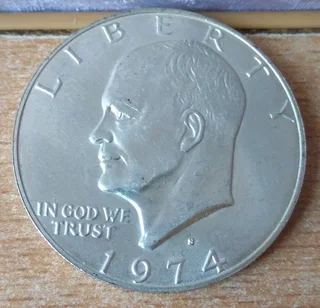 Rare 1974 Eisenhower USA Silver Dollar