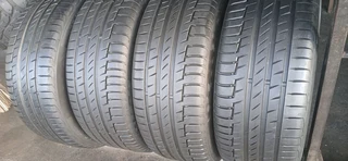 A set of 4 tyres 235/50/19 runflat tyres for mercedes