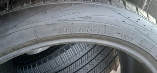 2x285/40/22 nankeng tyres in a very good condition