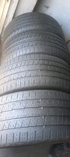 A set of 275/40/22 continental tyres in a very good condition and fit on a range