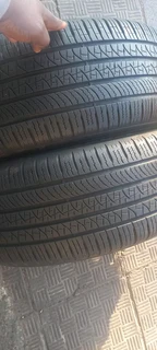 2x235/50/20 pirelli tyres in a very good condition like new