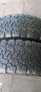 2x265/65/17 bfgoodrich ko2 tyres second hand in a very good condition
