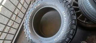 2x265/70/17 bfgoodrich ko2