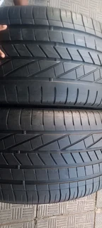 2x275/40/19 goodyear excellent runflat
