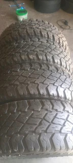 A set of 285/70/17 cooper descoverer st maxx