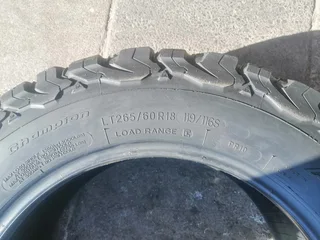 A set of 265/60/18 bfgoodrich ko2 tyres in a very good condition