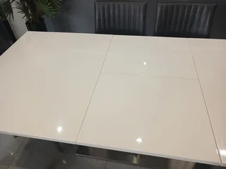 7-Piece Dining Room Suite