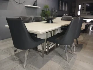 7-Piece Dining Room Suite
