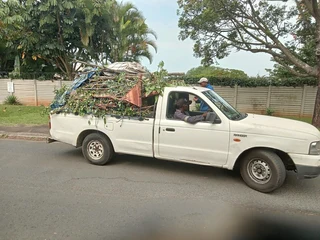 Rubble removal, junk removal, garden refuse removal, rubbish removal and furniture removal
