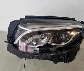 GLC mercedes Benz headlights