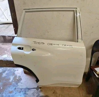 Toyota Corolla cross door available