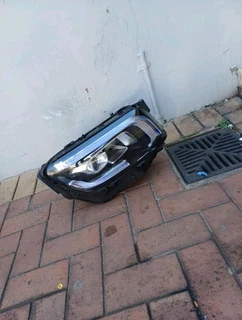 GLB mercedes Benz headlights available