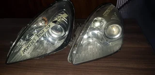 SLK Mercedes Benz headlights available