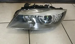 Bmw E90 headlight available