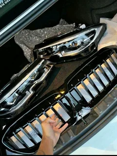Bmw G20 headlights and grill