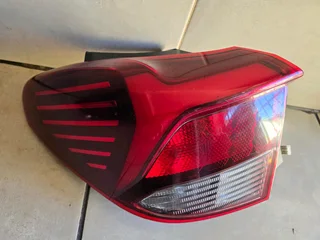 Hyundai headlights available