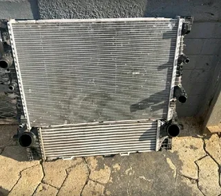 Bmw G05 radiator set available