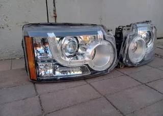 Ranger rover discover 4 headlights available
