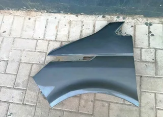 Vw transporter T7 fanders available